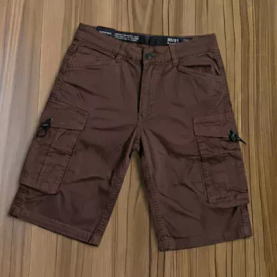 Stylish Kaizer Cotton Fabric 6 Pocket Short Pant